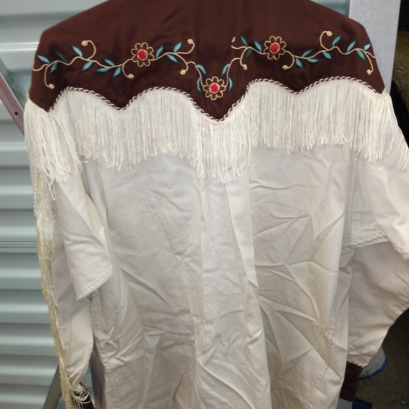 Western and Cowboy and Show and Reenactment Period clothing - Picture 8 of 16